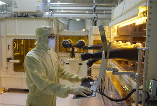 以新材料技术研发为引擎，助力绥江县产业高质量发展