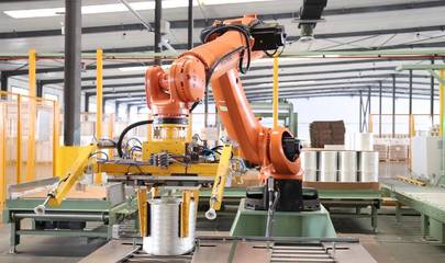 从玻纤“制造”到材料“智造” 山东玻纤的多元化研发与升级之路